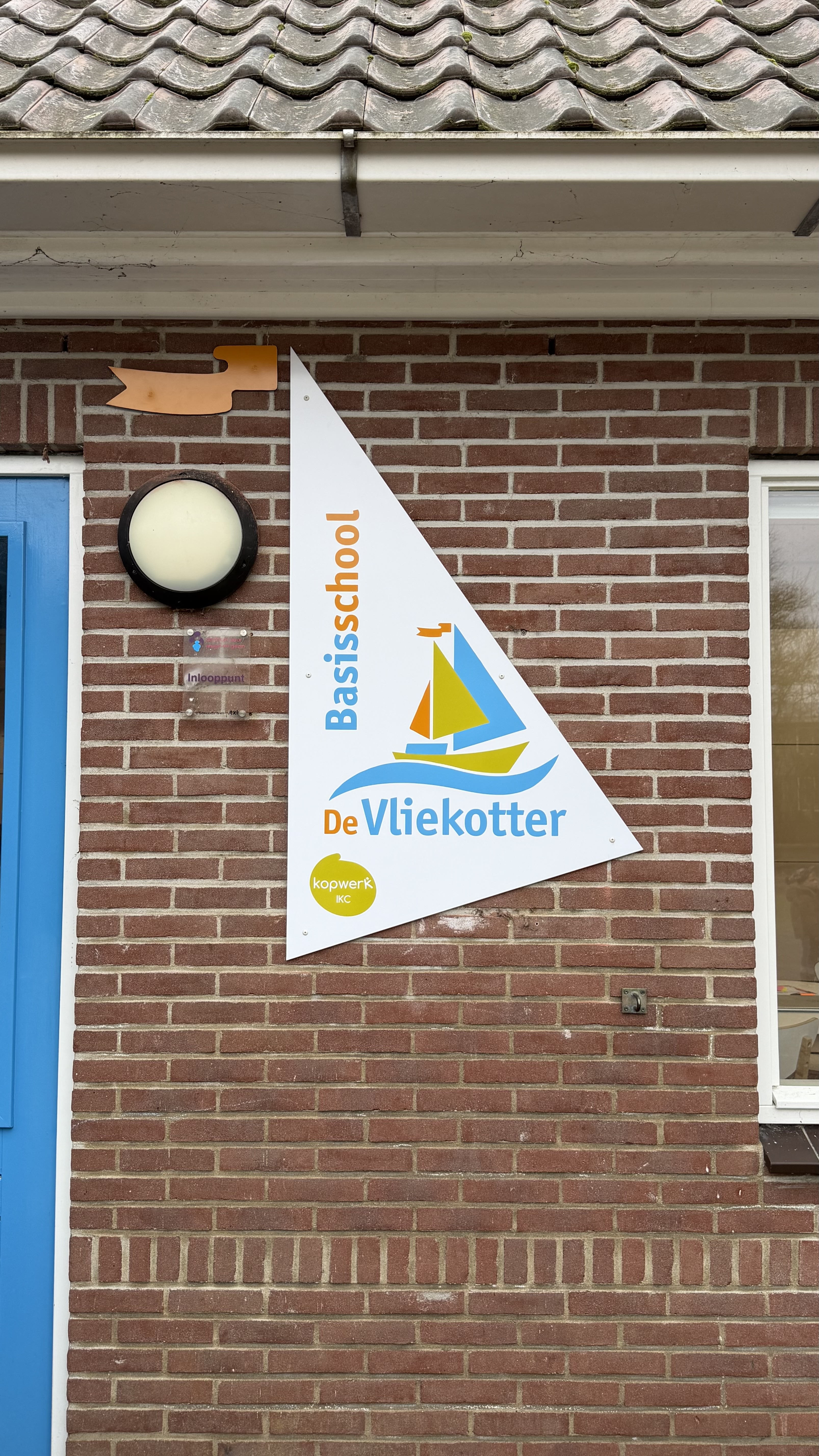 👀 Hebben jullie onze nieuwe borden al gespot? 🪧